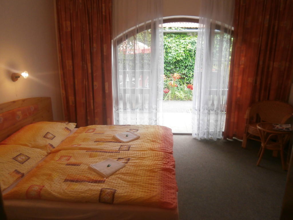Hotel Fogl Nová Bystřice Ruang foto
